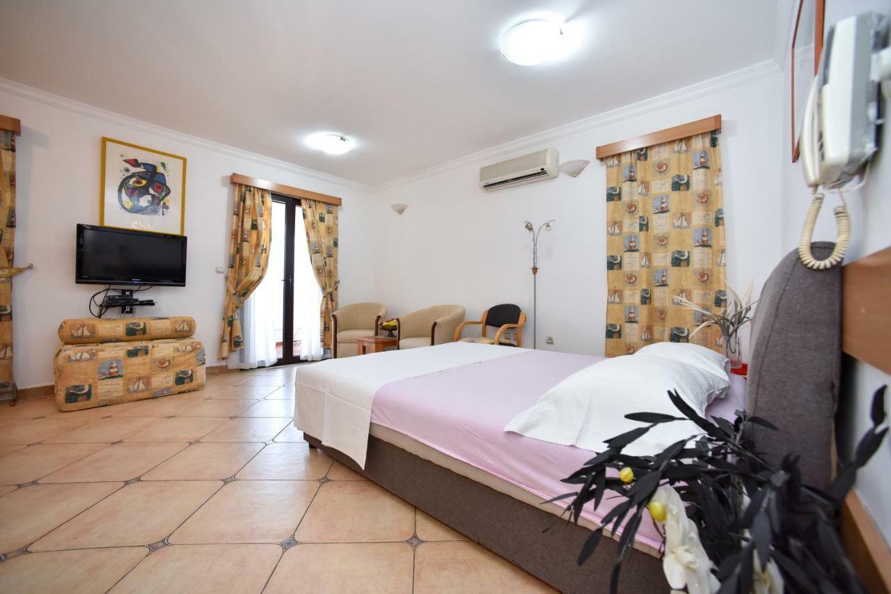 Bologna Apartments Budva Exteriör bild