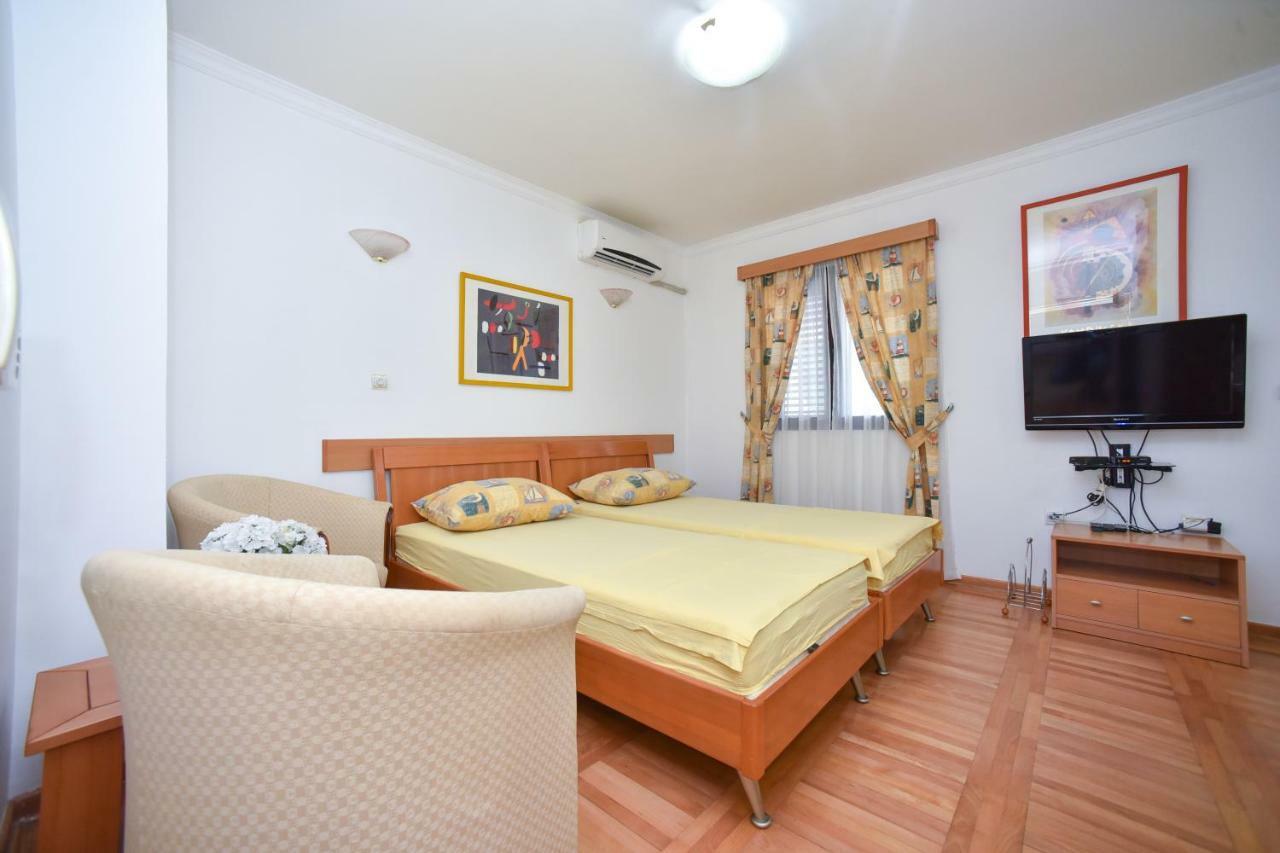 Bologna Apartments Budva Exteriör bild