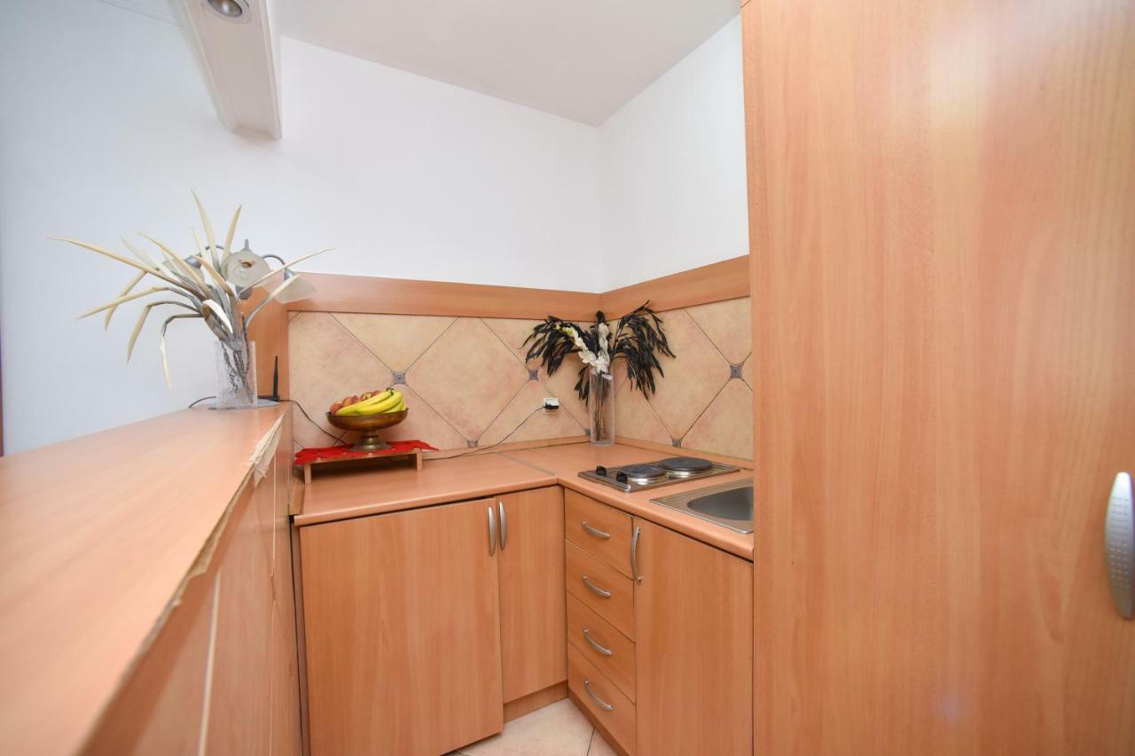 Bologna Apartments Budva Exteriör bild