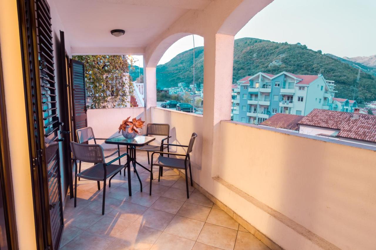Bologna Apartments Budva Exteriör bild